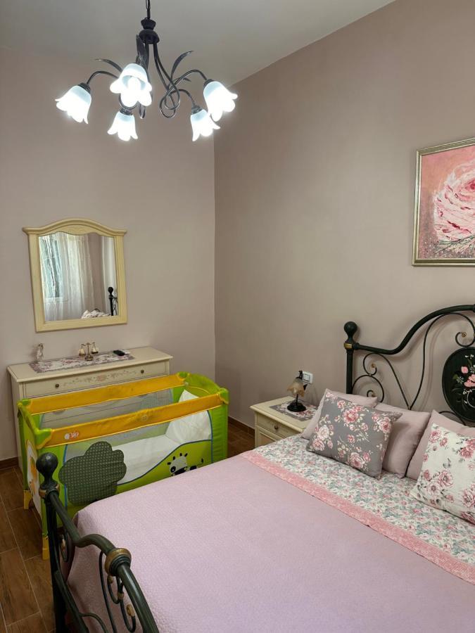Casa Virginia Apartment ลีวอร์โน ภายนอก รูปภาพ