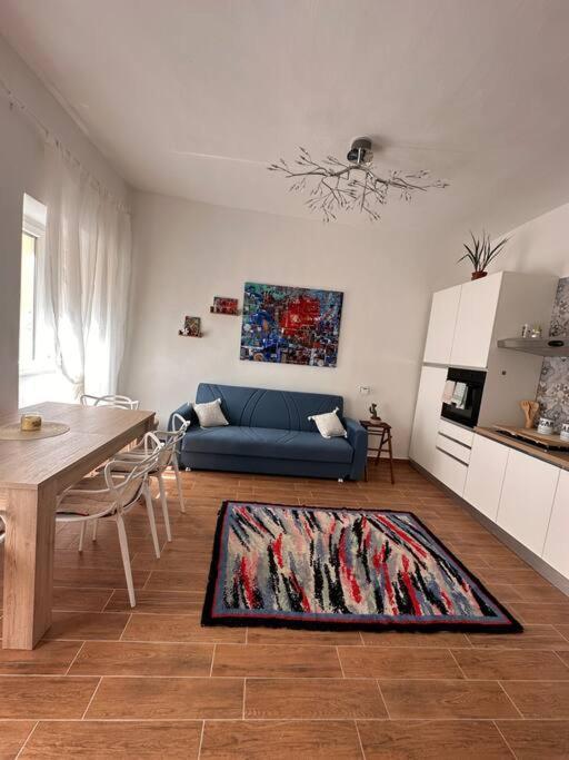 Casa Virginia Apartment ลีวอร์โน ภายนอก รูปภาพ