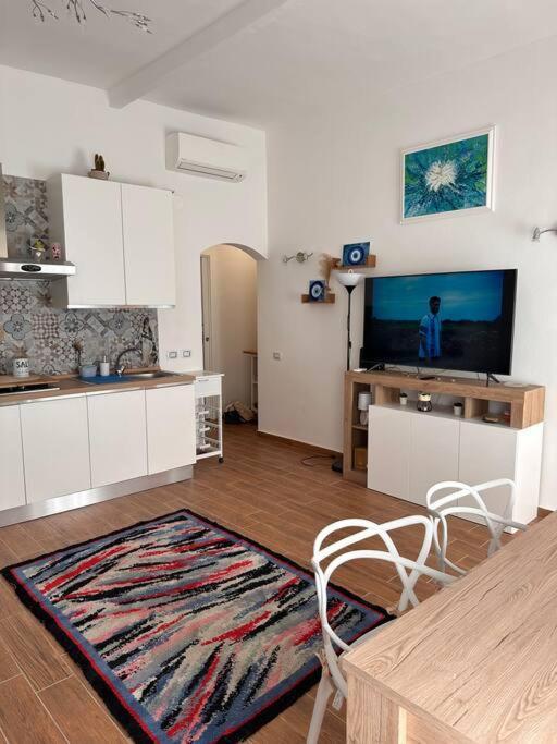 Casa Virginia Apartment ลีวอร์โน ภายนอก รูปภาพ