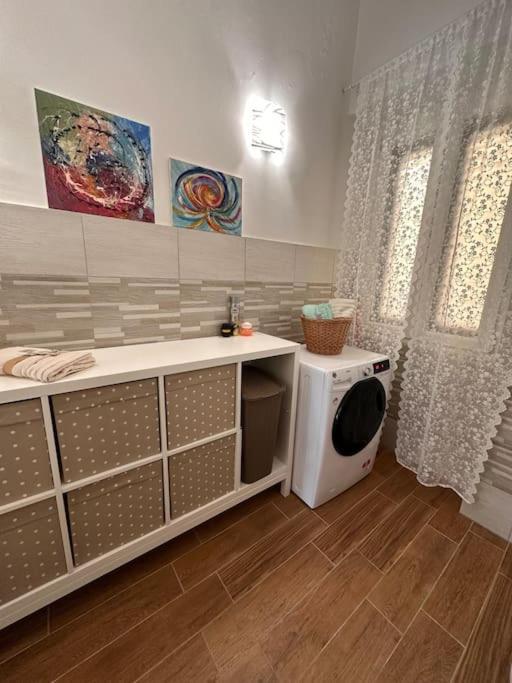 Casa Virginia Apartment ลีวอร์โน ภายนอก รูปภาพ